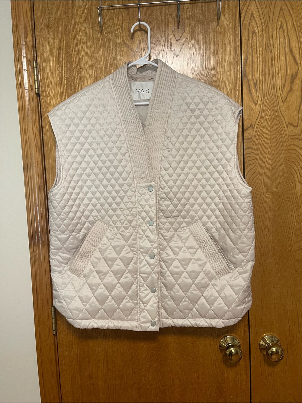 YAS Quilted Sleeveless Vest in Light Cream